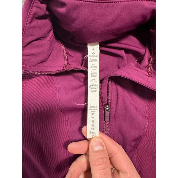 Lululemon Far and Free Jacket Marvel Purple Size 4 Hooded Athletic Running Yoga - Picture 6 of 12
